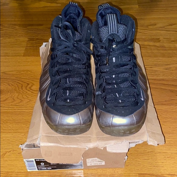 Nike Air Foamposite One Galaxy Campouts Coverage ...